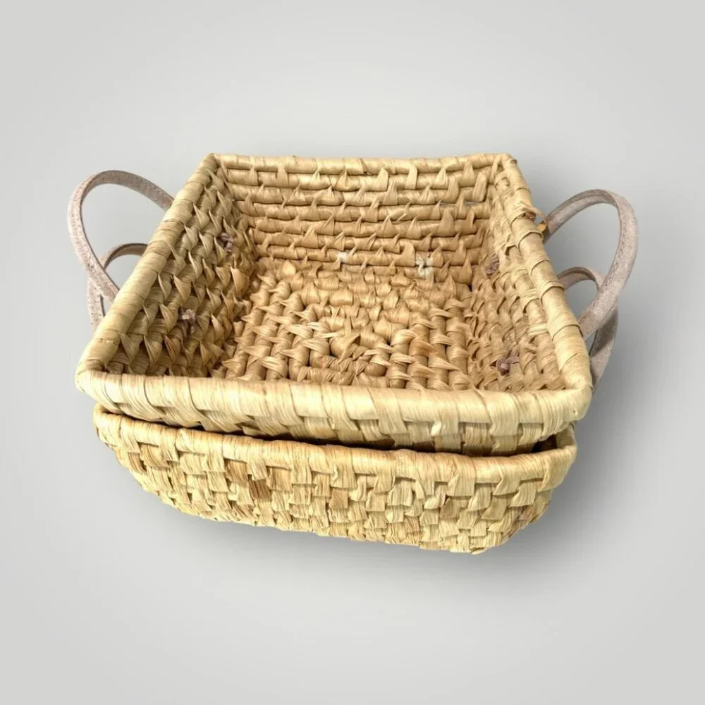 Home Trends Grass Basket with Leather Handle Vertical Weave Muted Yellow Beige - Picture 7 of 10